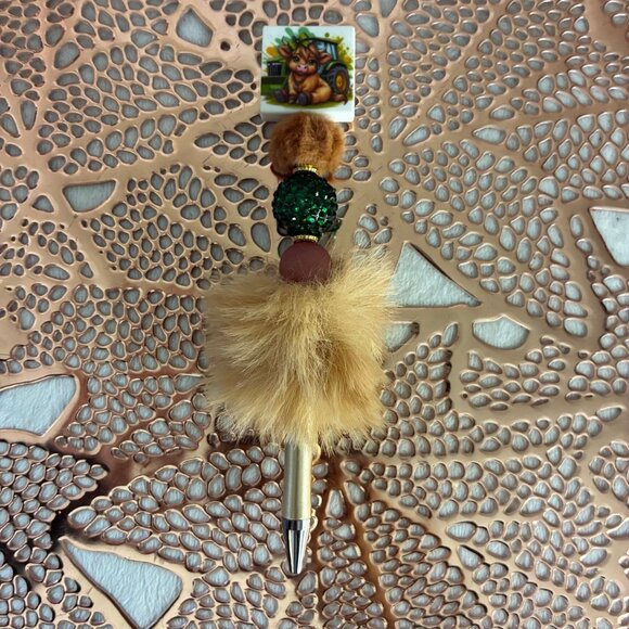 Highland Cow Fluffy Pen - Picture 2 of 2